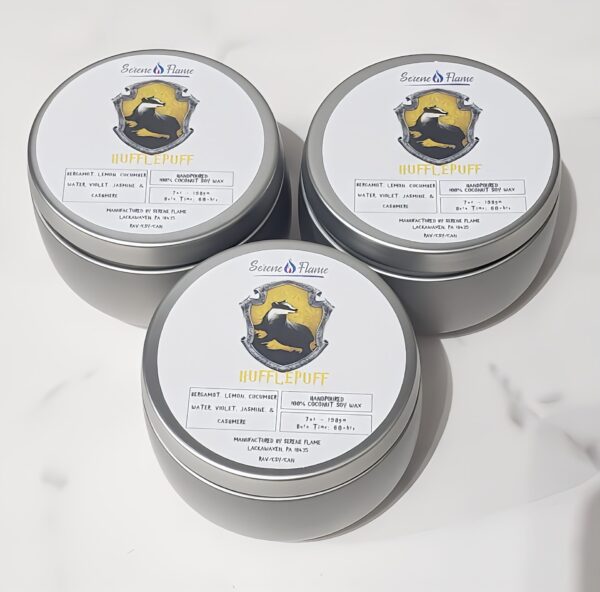 Hogwarts House Hufflepuff Candle - Image 2